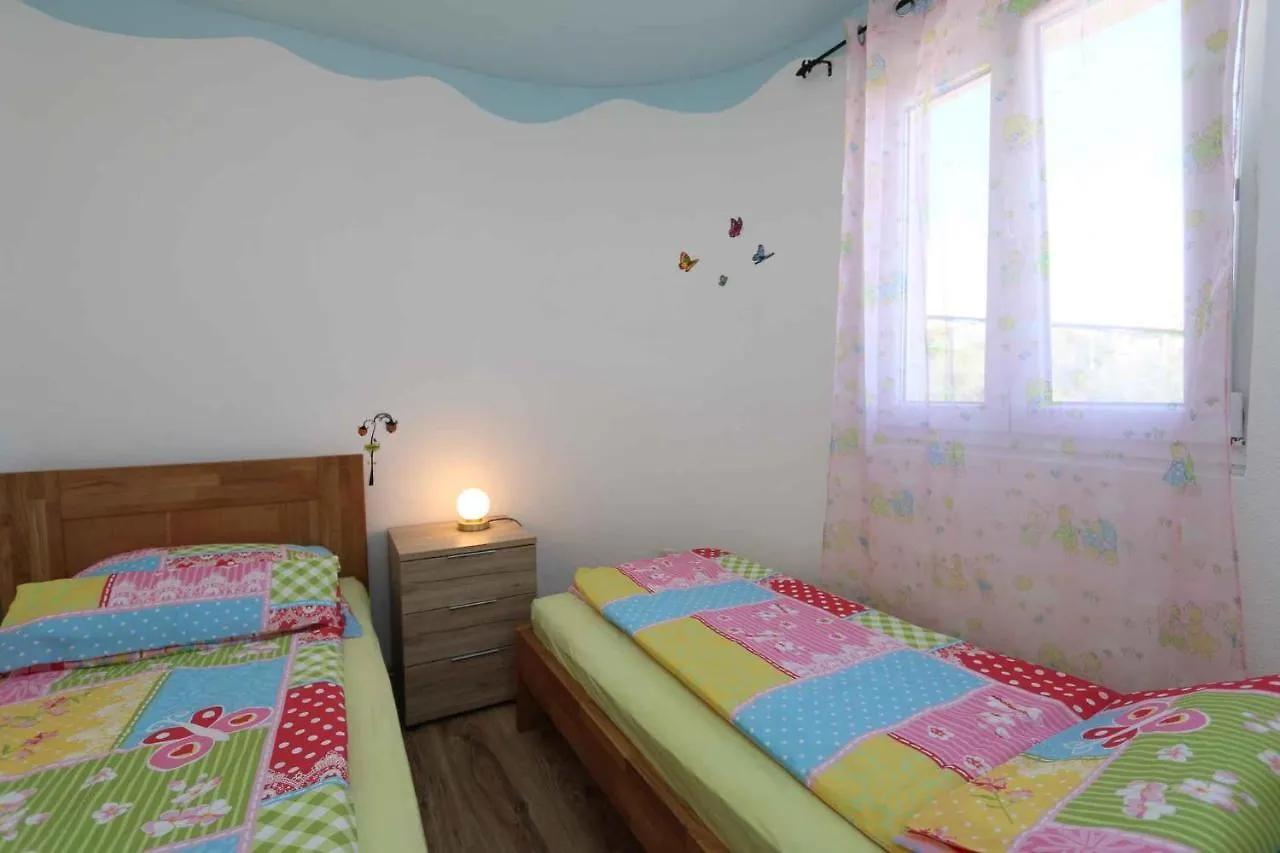 Apartment In Silo/Insel Krk 13586 Croatia